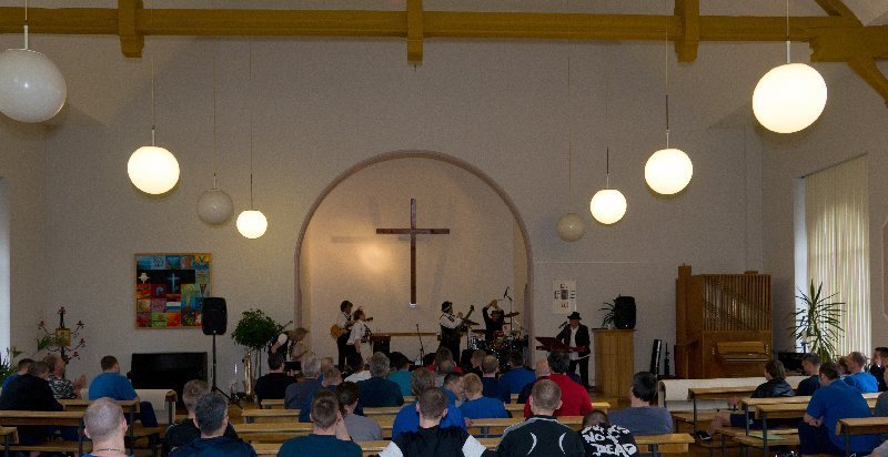 Konzert der Band SixJeck in der JVA Siegburg