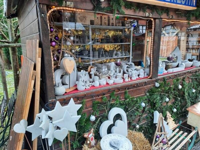 Stand der JVA Iserlohn auf  dem Weihnachtsmarkt Barendorf