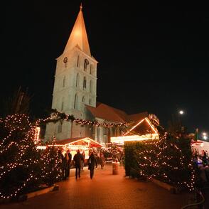 Weihnachtsmarkt in Hamm Pauluskirche