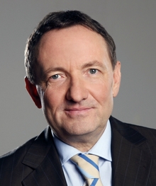 hüringer Justizminister, Dr. Holger Popp­en­häger