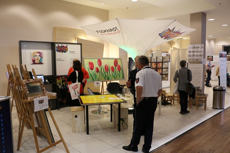 Auf dem 24. Deutschen Präventionstag vom 20.05. - 21.05.2019 in Berlin war Knastkultur mit einer Ausstellung vertreten.