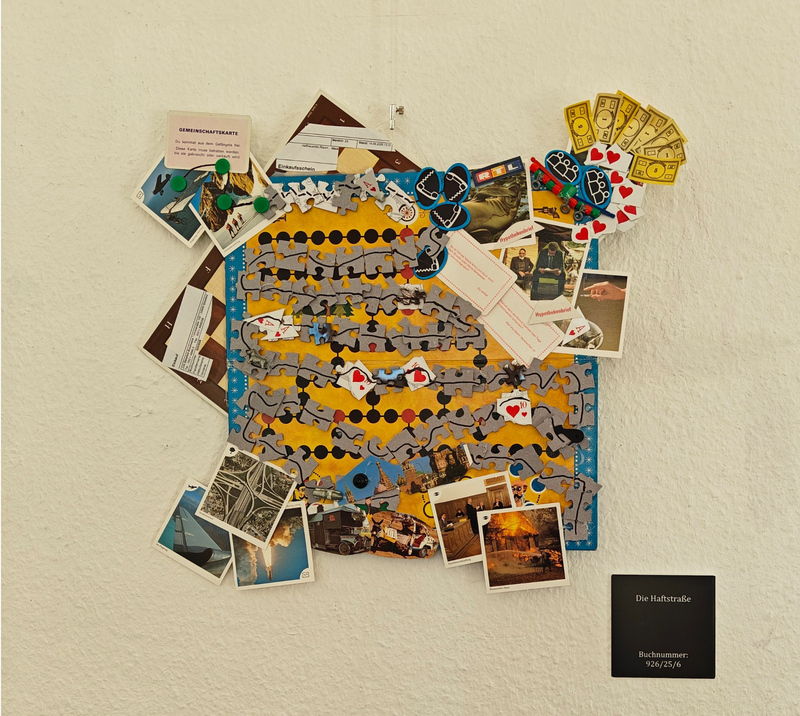 Kunstwerk aus der Ausstellung "Gesellschaftsspiel"