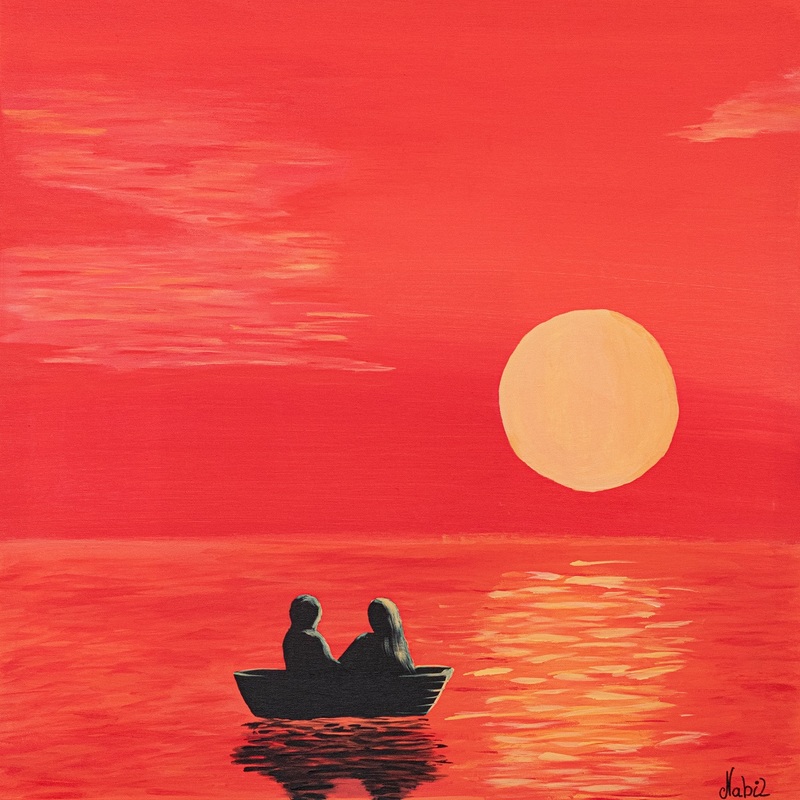 Paar im Boot fährt der untergehenden Sonne entgegen