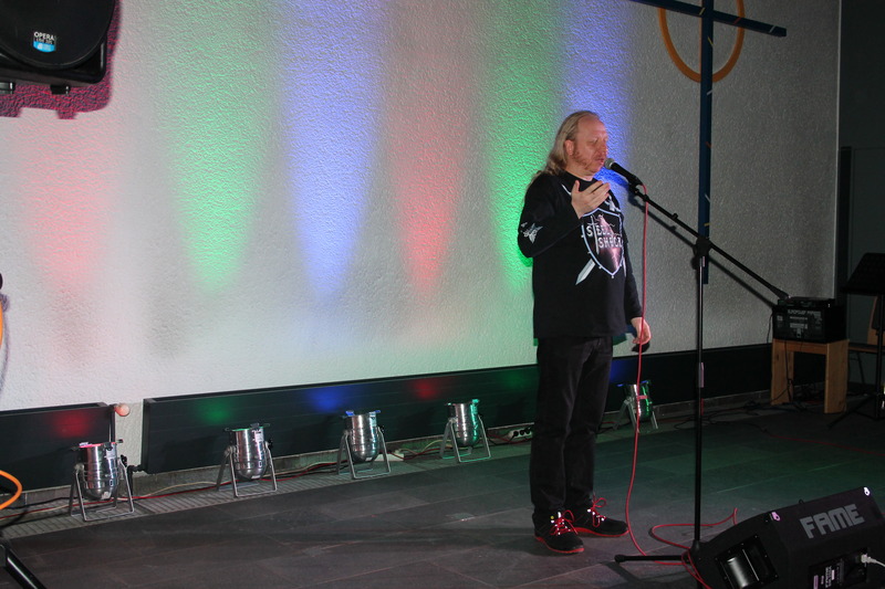 "Richie minus Eins" philosophiert über die Partnersuche.