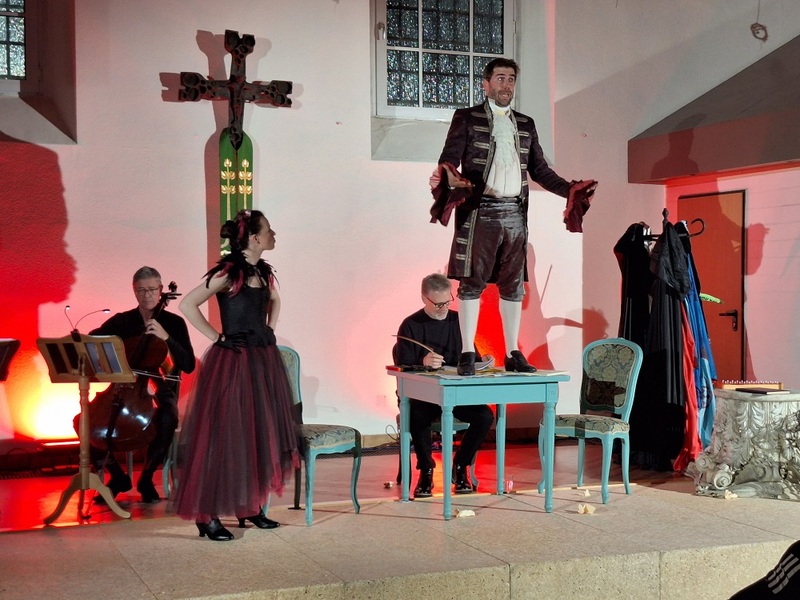 Szene aus dem Stück "Mozarts phonetischer Fingerabdruck"