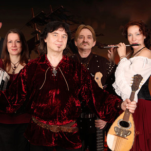 Gruppenfoto Celtic Warriors in  historischen Kost&uuml;men