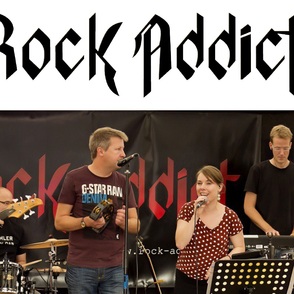 Band bei einem Live-Auftritt