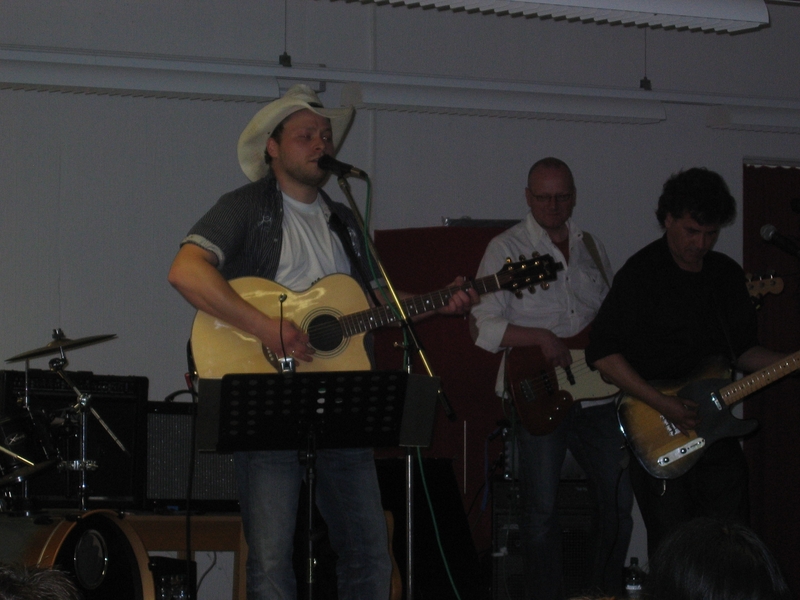 Jesse Tayler Band im Konzert im Hafthaus Ummeln der JVA Bielefeld-Senne