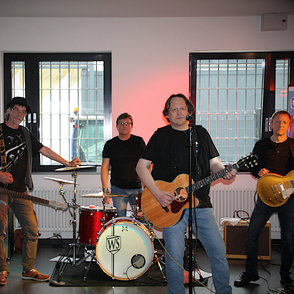 Die Band Cheap Tequila auf der Bühne der Sotha NRW