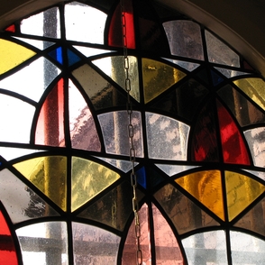 Kirchenfenster in der JVA Duisburg